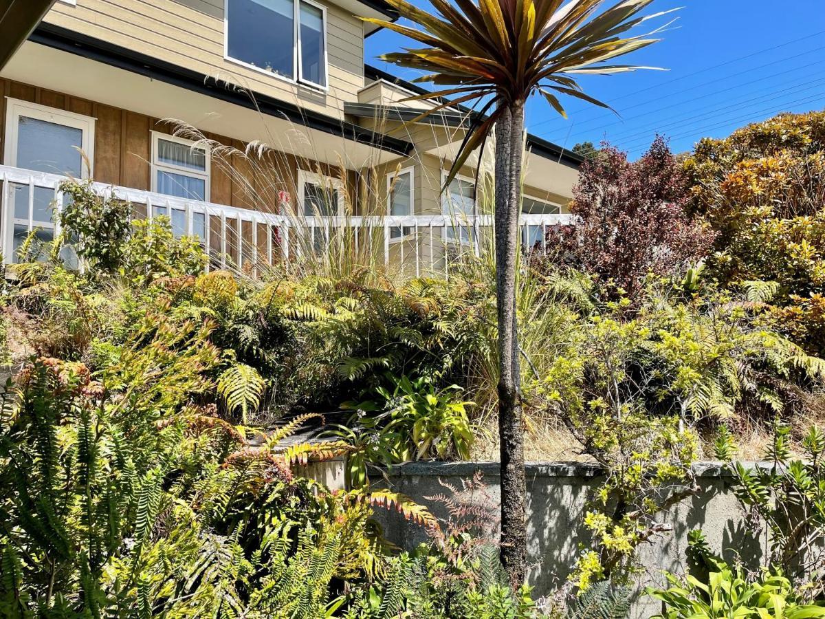 The Bay 4* Half-moon Bay